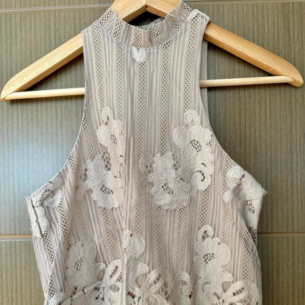 Urban Outfitters Kimchi Cream Tan Lace Crop Top - XS